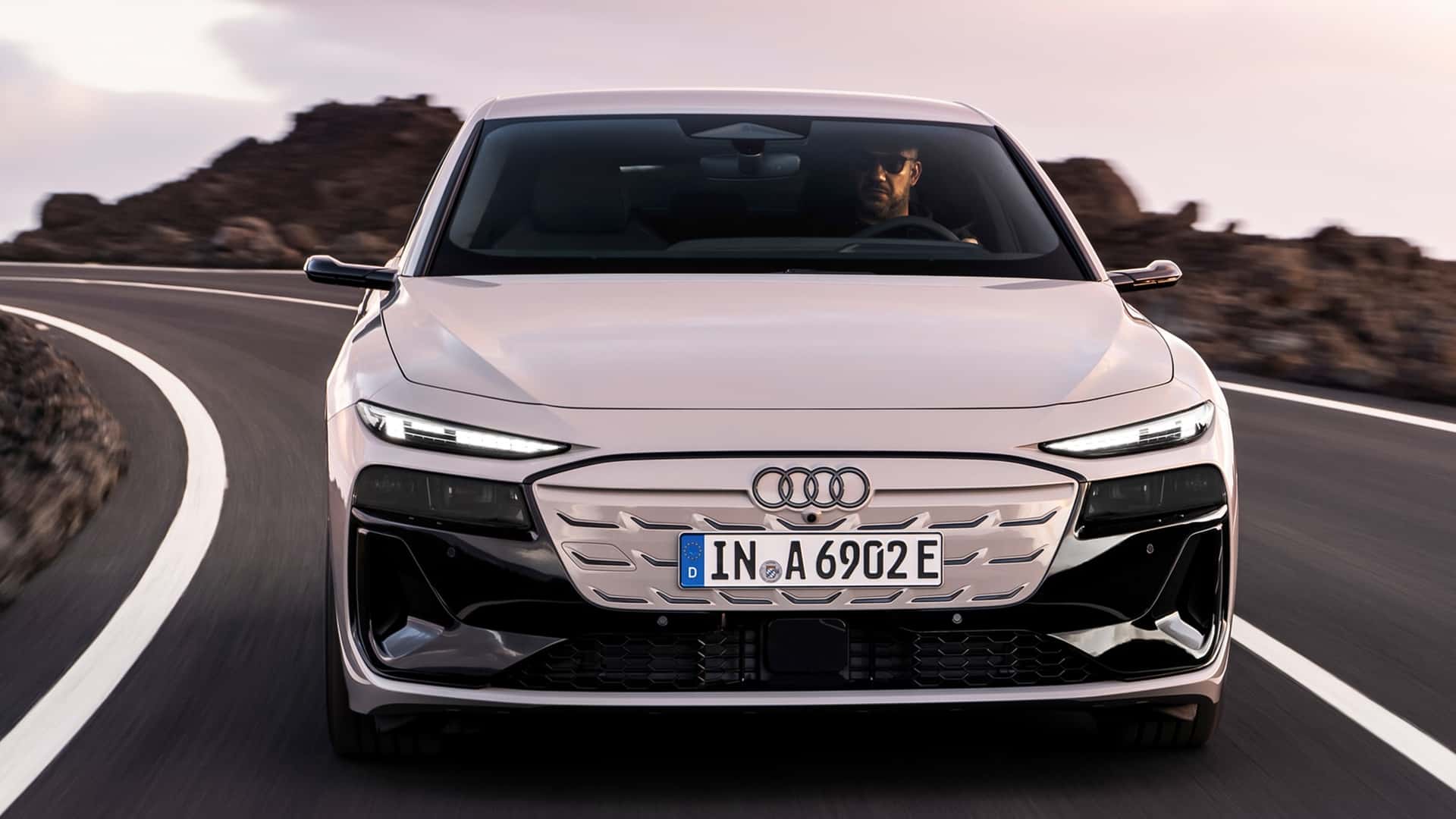 audi-a6-sportback-e-tron-2024-2.jpg