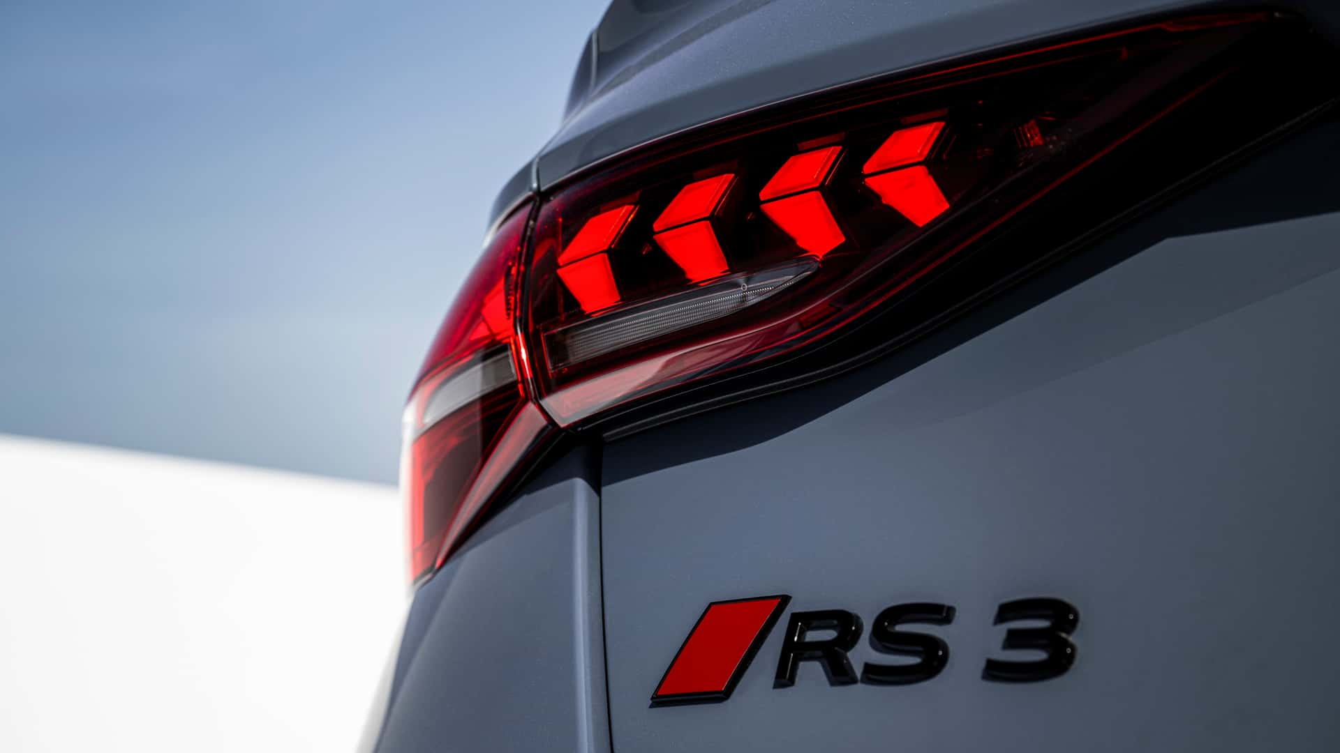 audi-rs-3-limousine-2024-13.jpg