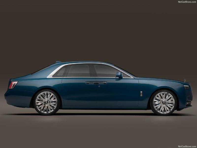 Rolls-Royce-Ghost_Series_II-2025-1280-8.jpg