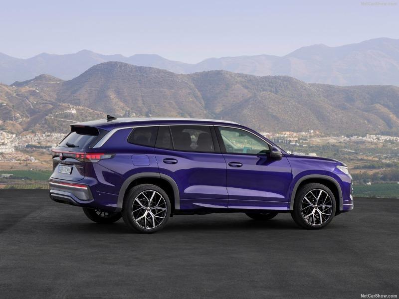 Volkswagen-Tayron-2025-1280-9.jpg