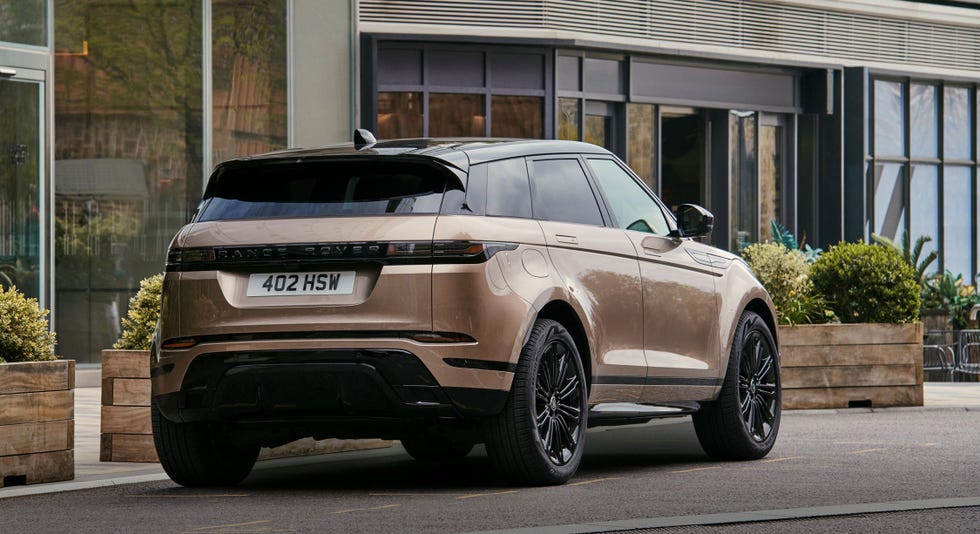 2024-land-rover-range-rover-evoque-phev-111-65380164780eb.jpg