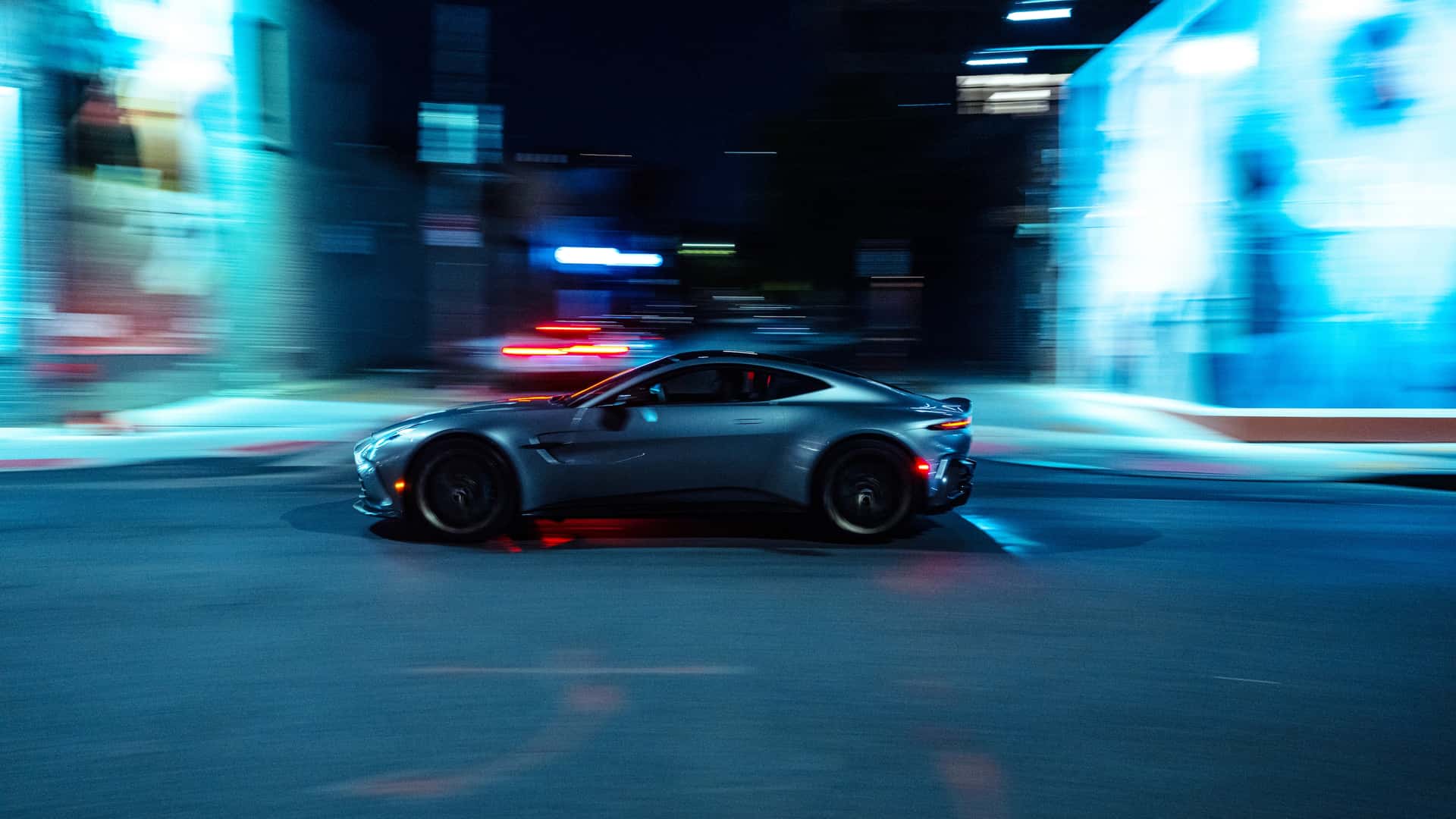 2025-aston-martin-vantage-review-4.jpg