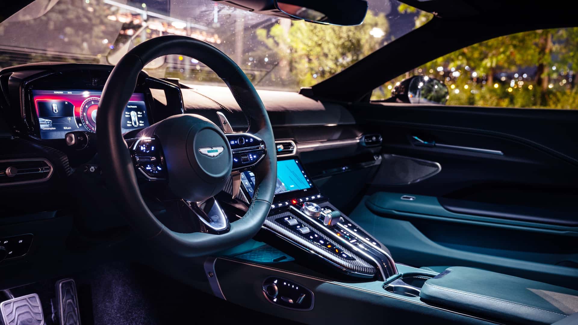 2025-aston-martin-vantage-review-13.jpg