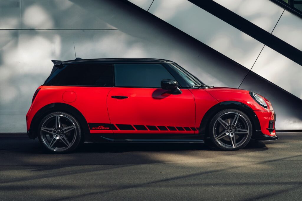 AC-Schnitzer-MINI-F66-Cooper-S-Endrohre-Tuning-AGA-03-1024x681.jpg