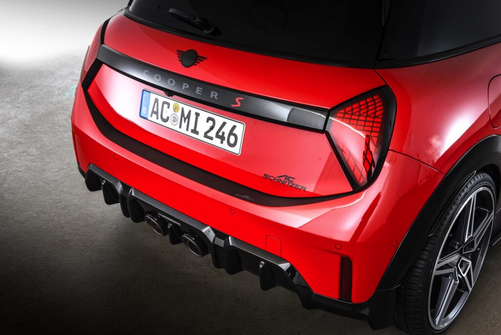 AC-Schnitzer-MINI-F66-Cooper-S-Endrohre-Tuning-AGA-10-1024x684.jpg