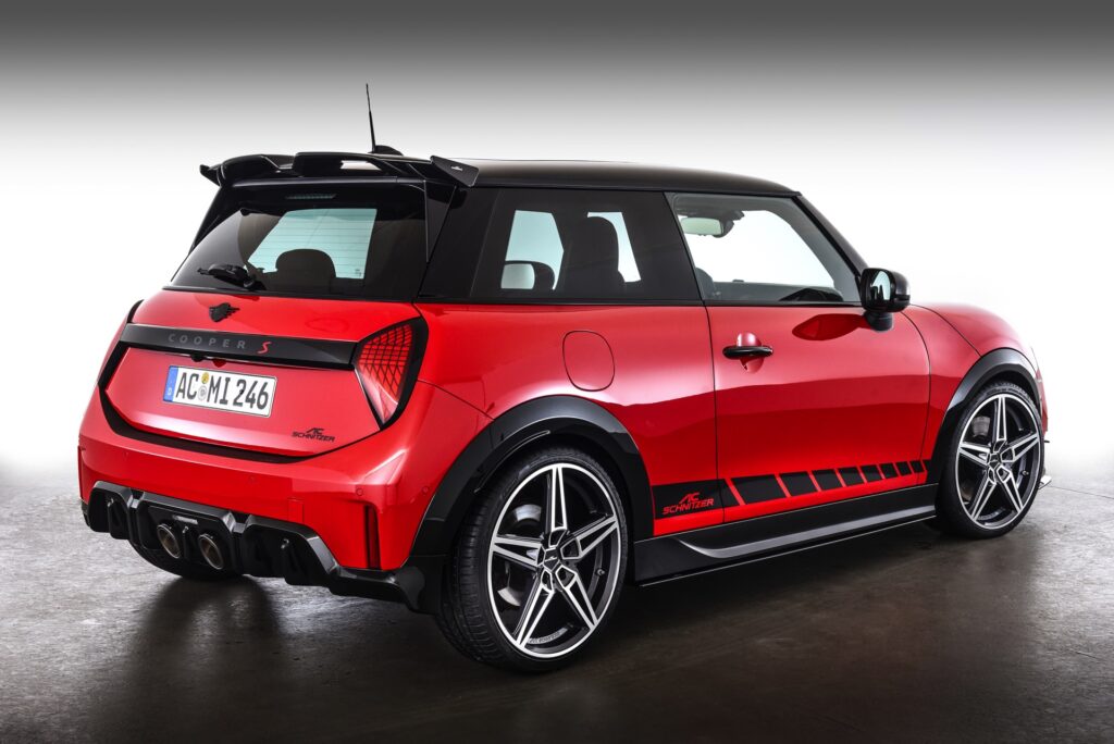 AC-Schnitzer-MINI-F66-Cooper-S-Endrohre-Tuning-AGA-11-1024x684.jpg
