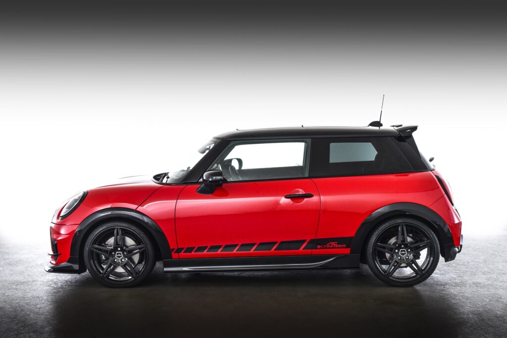 AC-Schnitzer-MINI-F66-Cooper-S-Endrohre-Tuning-AGA-26-1024x684.jpg