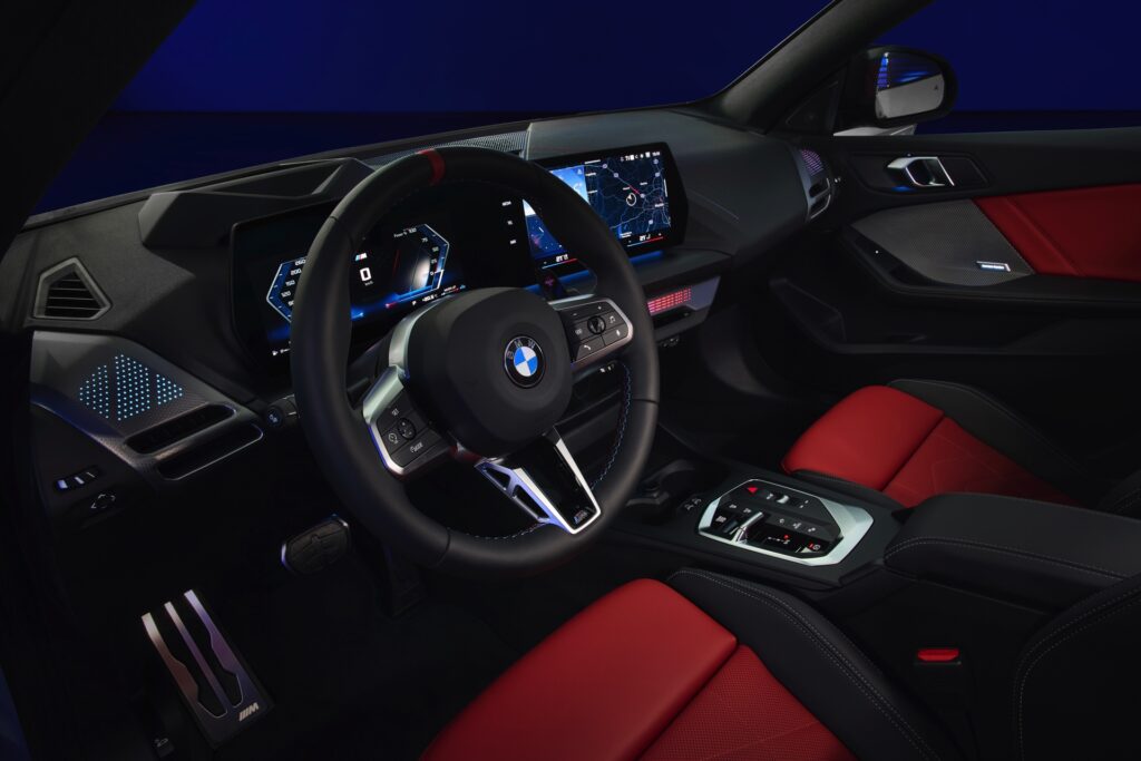 2025-BMW-2er-Gran-Coupe-F74-Interieur-01-1024x683.jpg