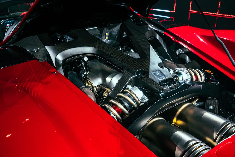 ferrari-tns-10-670fee0478bcd.jpg