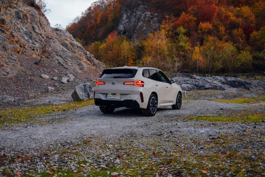 BMW-X3-G45-20d-M-Sport-Dune-Grey-Herbst-31-1024x683.jpg