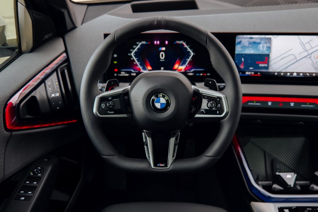 BMW-X3-G45-Interieur-M-Sport-Schwarz-03-1024x683.jpg