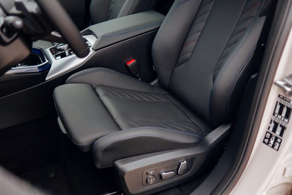 BMW-X3-G45-Interieur-M-Sport-Schwarz-12-1024x683.jpg
