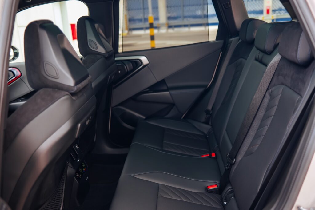 BMW-X3-G45-Interieur-M-Sport-Schwarz-16-1024x683.jpg