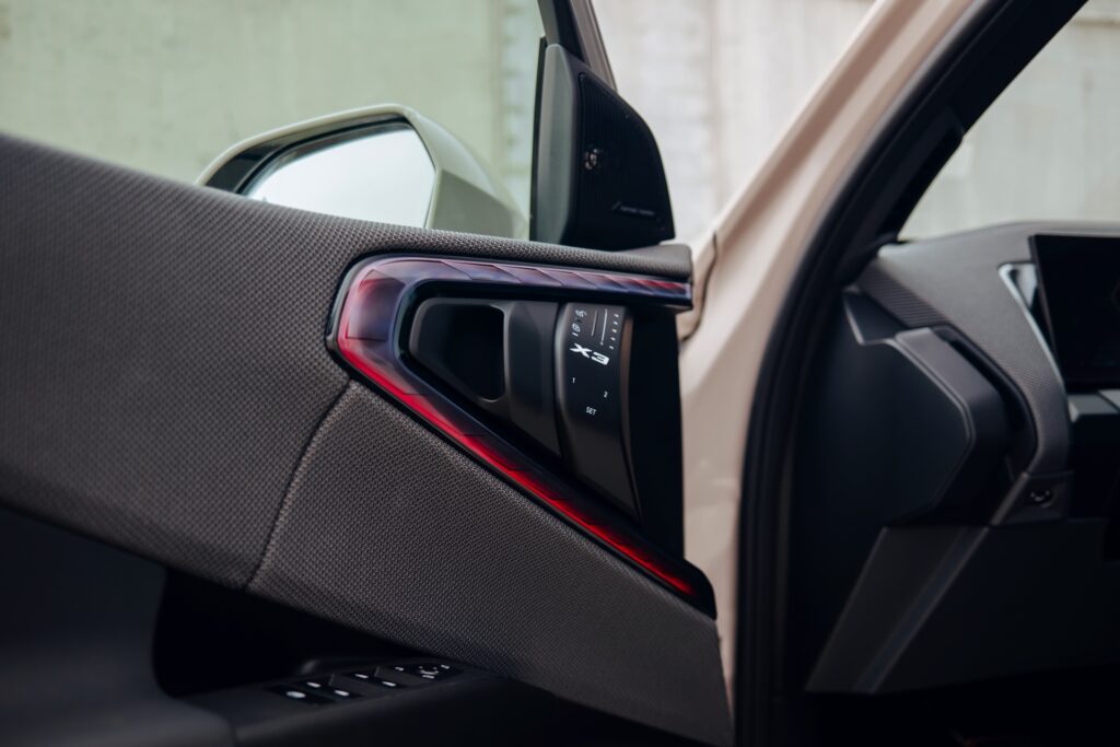 BMW-X3-G45-Interieur-M-Sport-Schwarz-17-1024x683.jpg