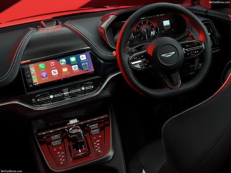 Aston_Martin-DBX_S-2026-1280-10.jpg