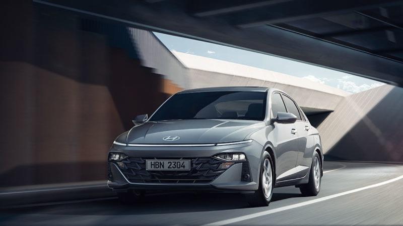 2025 Hyundai Accent  -1.jpg