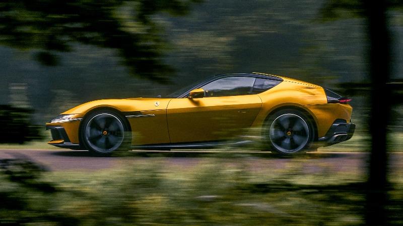 4-Ferrari-12Cilindri-review.jpg