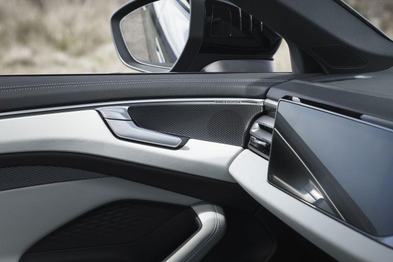 audi-a6-avant-launch-edition-uk-version-2026-809173.jpg