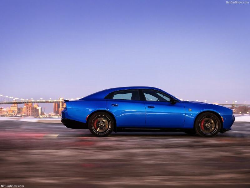 Dodge-Charger_Daytona_Sedan-2026-1280-d74b688e44421ffe751b5d7990499b2d63.jpg