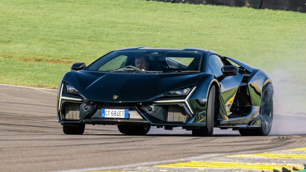 Lamborghini Revuelto Anglesey images-3.jpg
