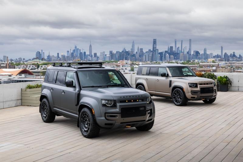 2025-land-rover-defender-octa-pair-front-66841d72de8a8.jpg