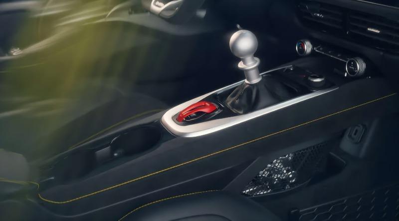 2026-Lotus-Emira-update-15-850x478.jpg