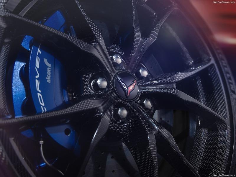 Chevrolet-Corvette_ZR1X-2026-1280-13.jpg