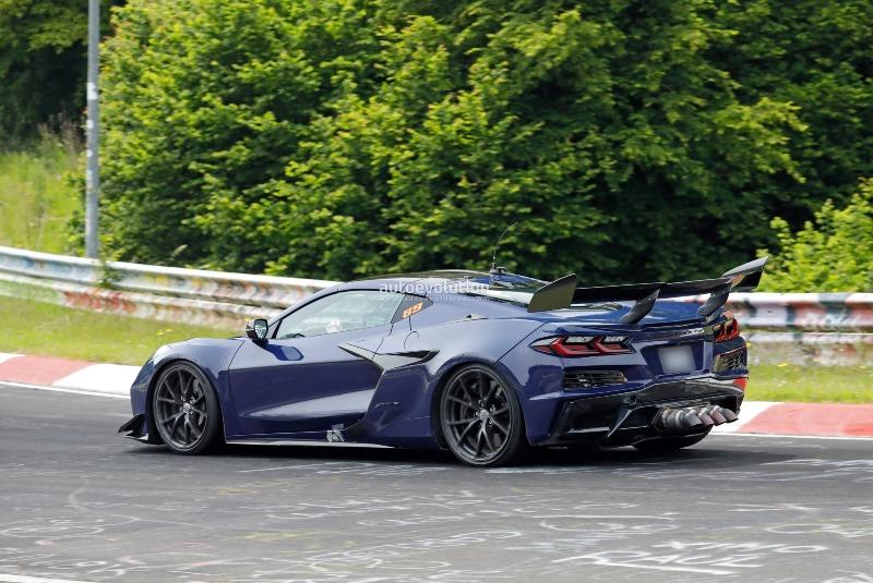 extreme-chevrolet-corvette-zora-turns-the-ring-into-its-own-playground_22.jpg