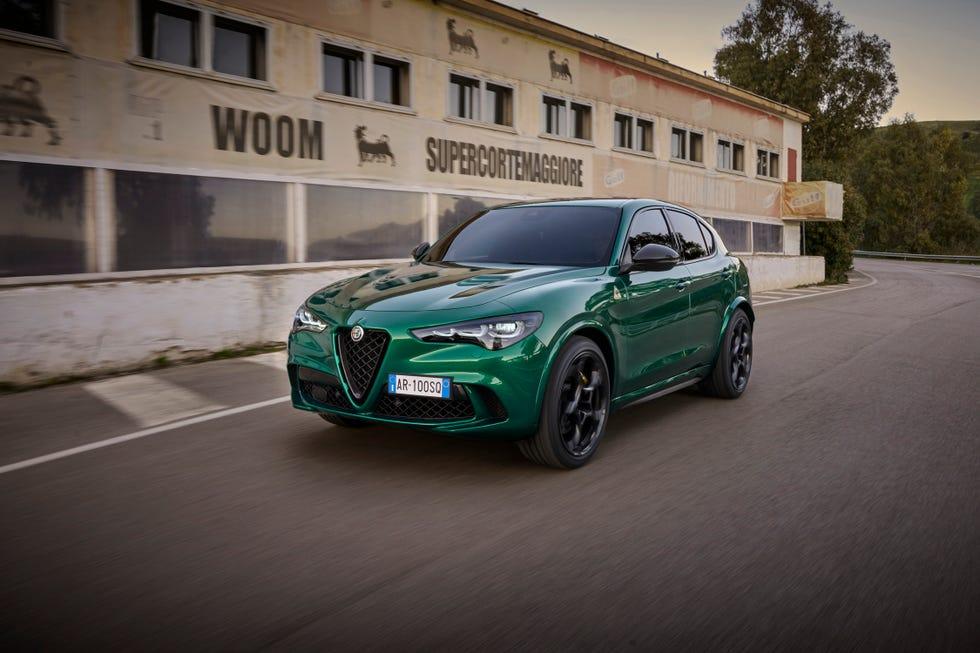 2024-alfa-romeo-stelvio-quadrifoglio-100th-anniversario-121-643863117ff03.jpg