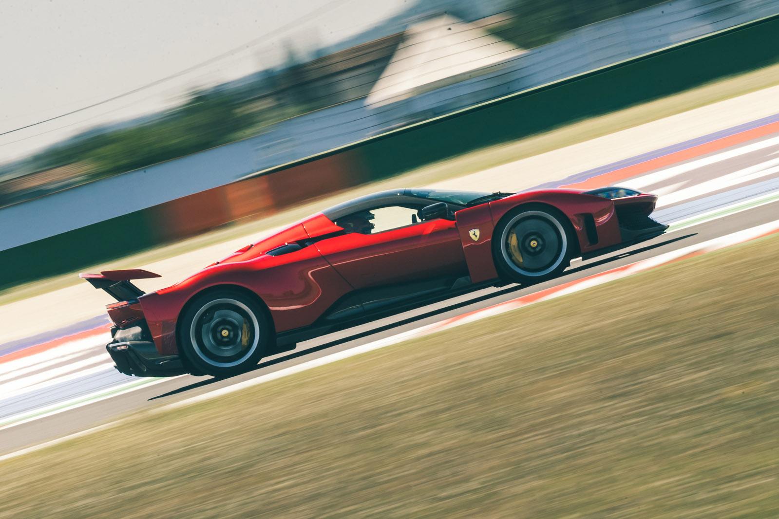 ferrari-f80-review-2025-002.jpg