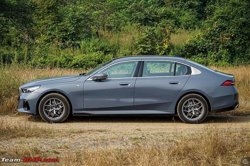 2024_bmw_5_series_exterior_04.jpg