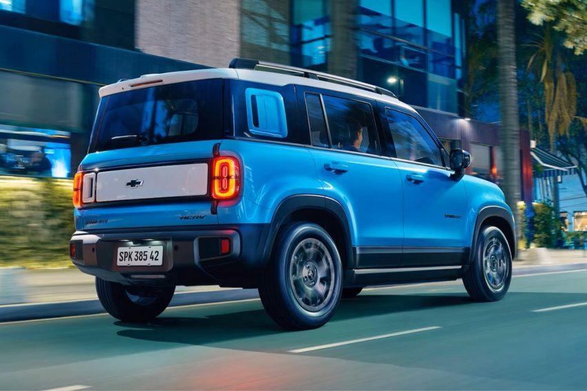 2026-Chevrolet-Spark-EUV-Activ-Brazil-Press-Photos-Exterior-016-Driving-Rear-Three-Quarters-850x567.jpg