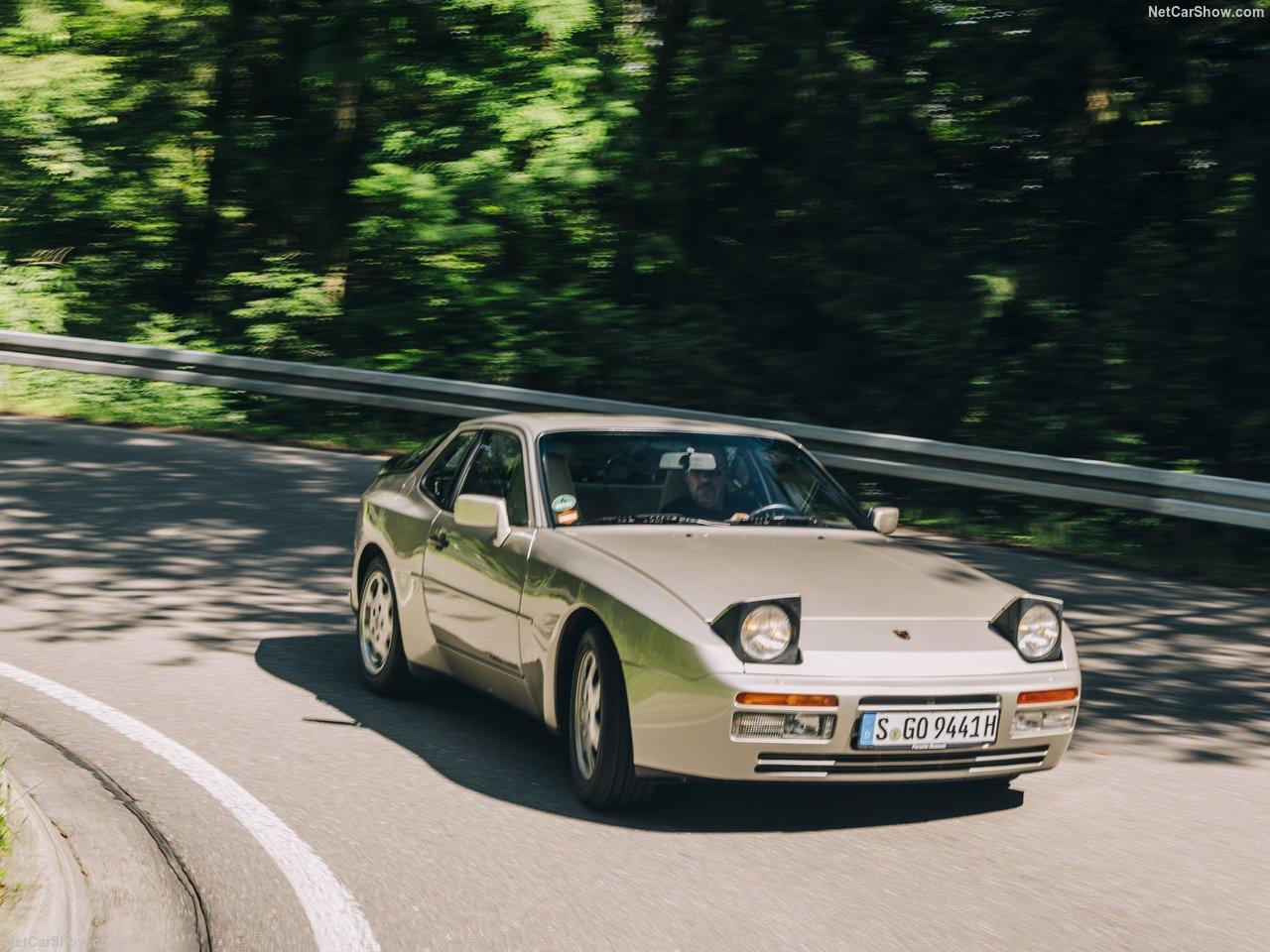 Porsche-944_Turbo_Coupe-1989-1280-3.jpg
