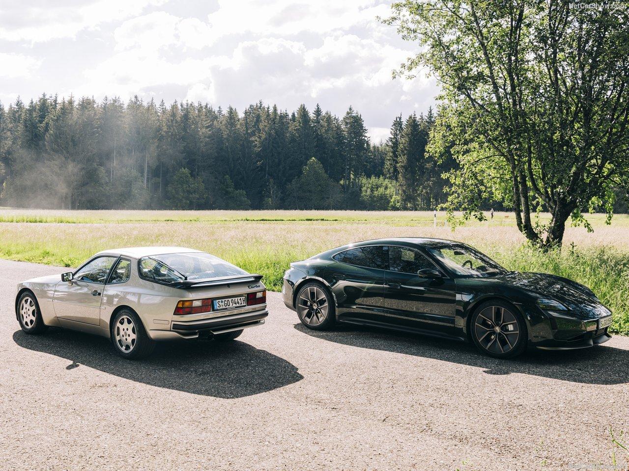 Porsche-944_Turbo_Coupe-1989-1280-15.jpg