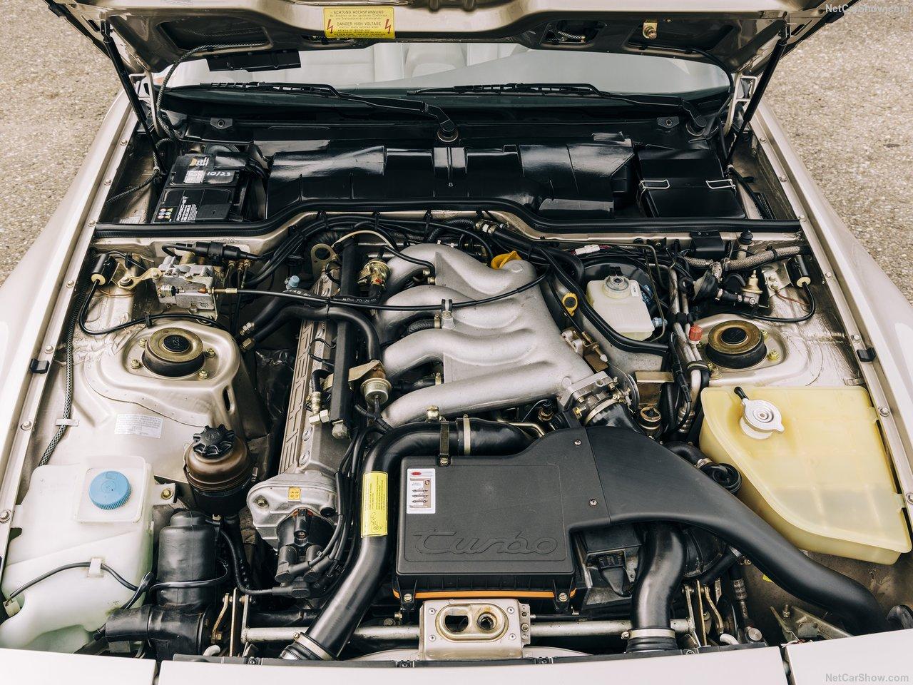 Porsche-944_Turbo_Coupe-1989-1280-33.jpg