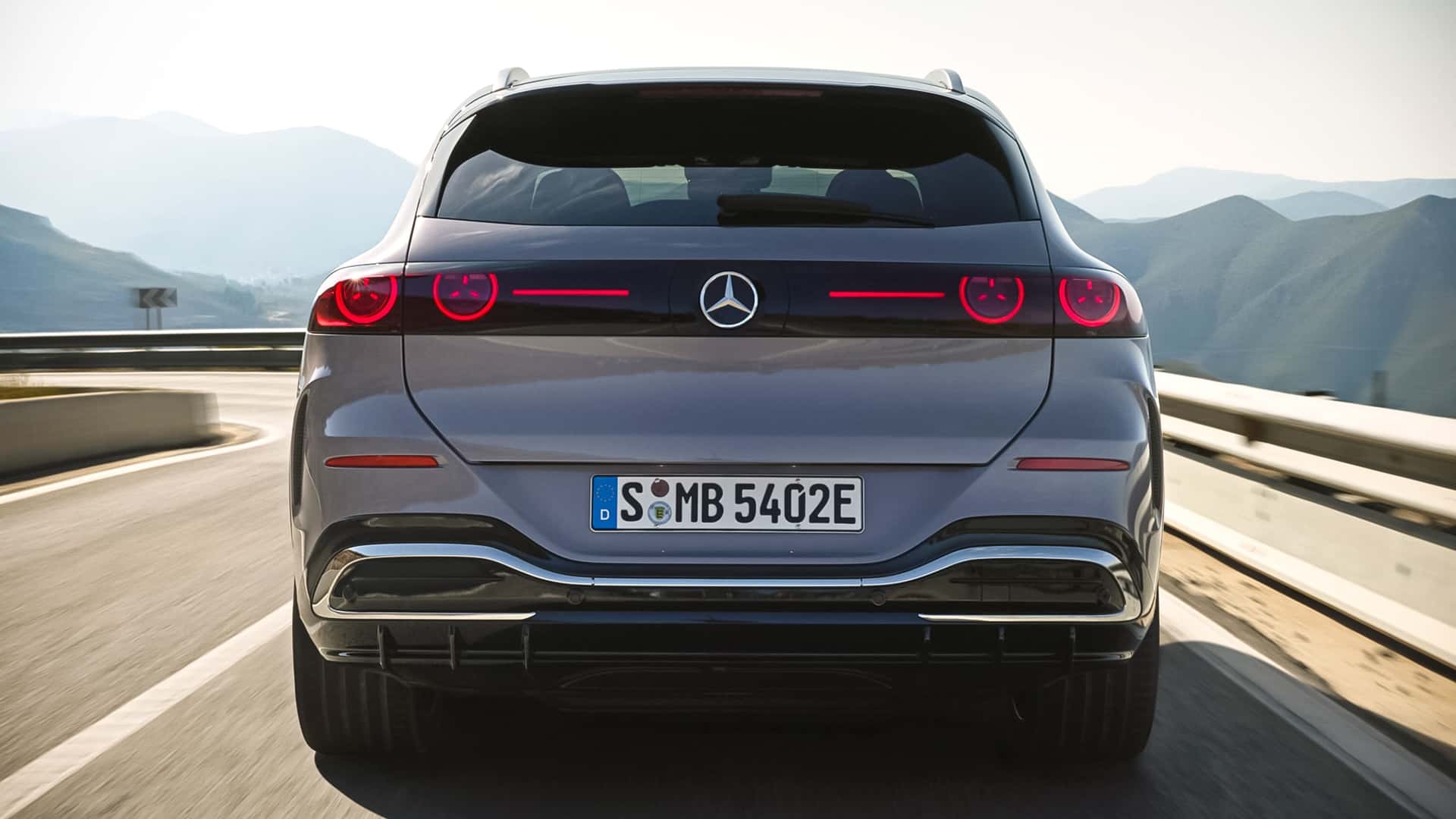 mercedes-glc-eq-2025-1.jpg
