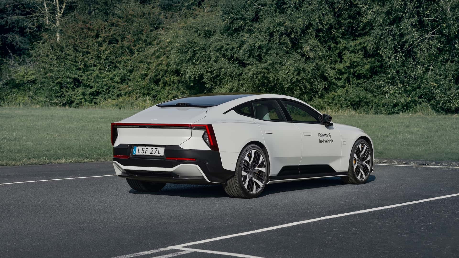 2026-polestar-5-3.jpg