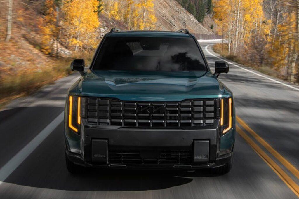 2027-Kia-Telluride-HEV-X-Line-Press-Photos-Exterior-002-front-fascia-1024x682.jpg