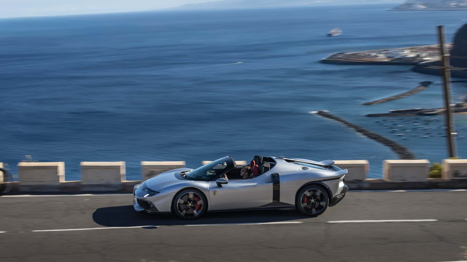 ferrari-849-testarossa-spider-la-prova-su-strada-11.jpg