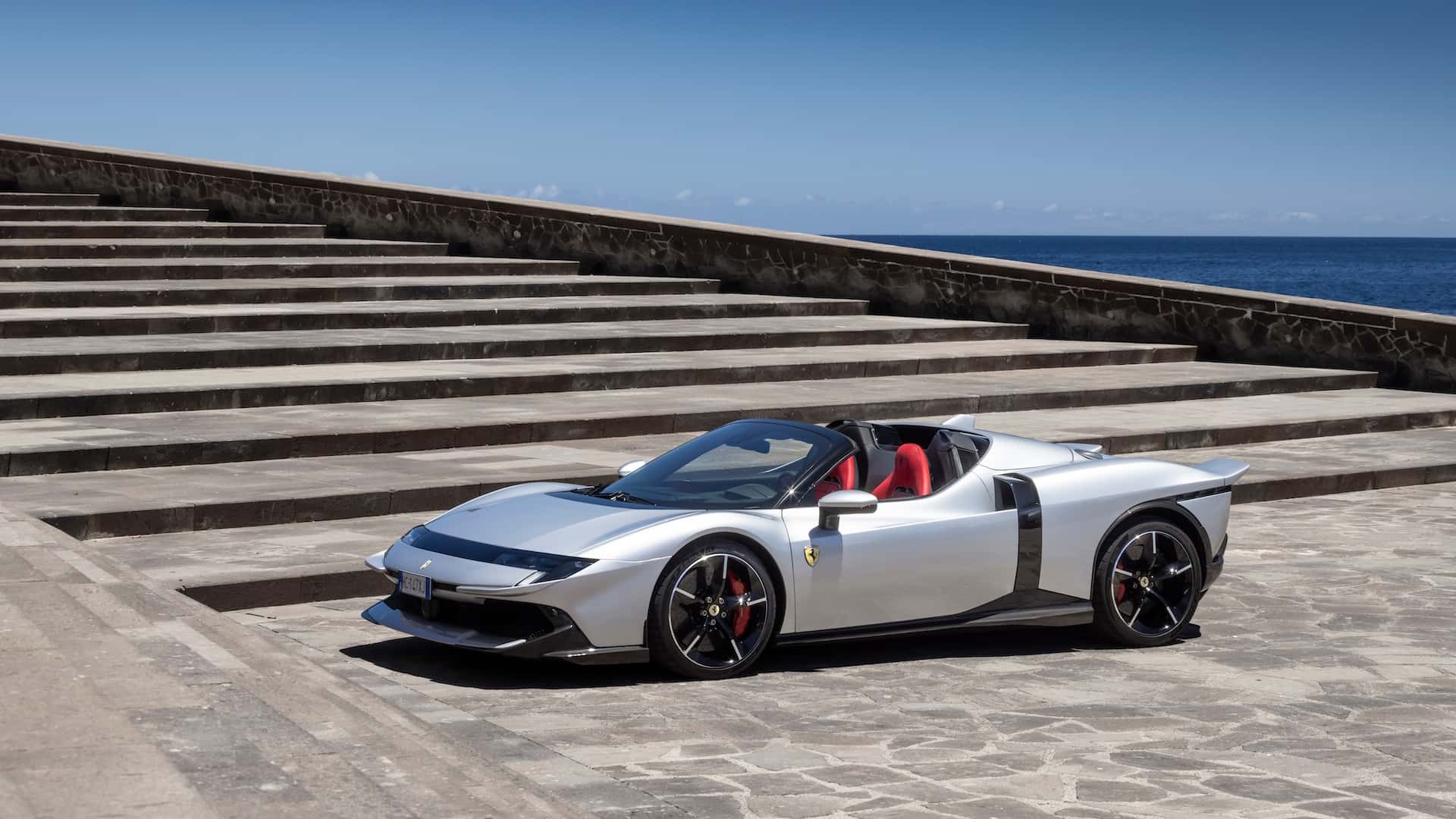 ferrari-849-testarossa-spider-la-prova-su-strada-23.jpg