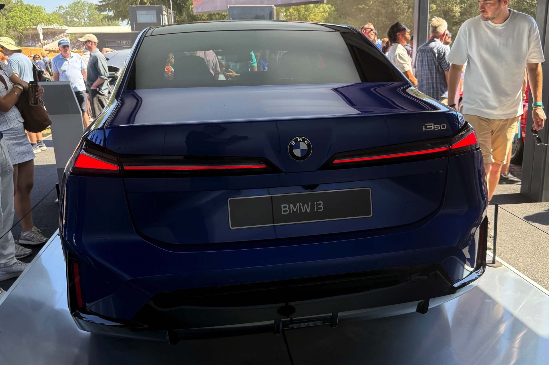 BMW-i3-First-Edtion-NA0-Live-Neue-Klasse-Le-Castellet-Blue-Goodwood-FoS-2026-06.jpg