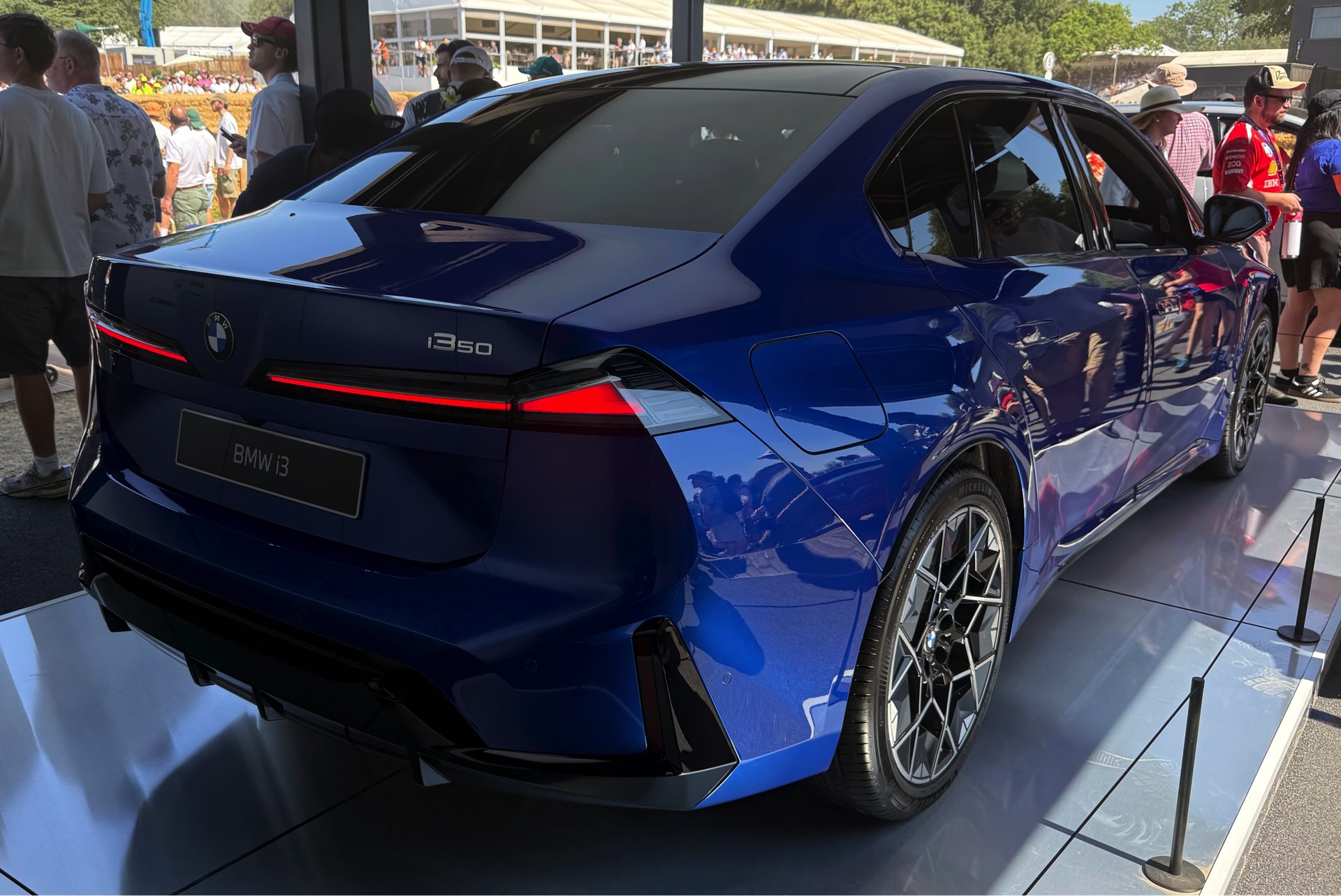 BMW-i3-First-Edtion-NA0-Live-Neue-Klasse-Le-Castellet-Blue-Goodwood-FoS-2026-07.jpg
