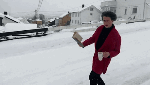 video-the-proper-way-to-drink-coffee-in-norway-gifs-by-1.gif