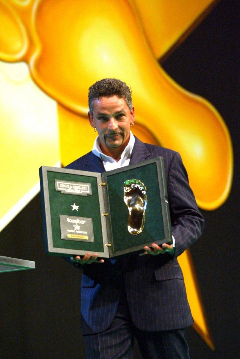 monxxq201_dr_goldenfoot_2003_robertobaggio.jpg