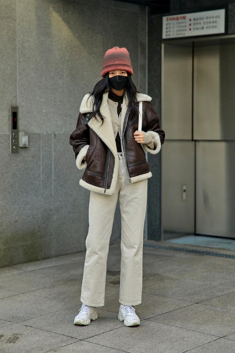 January-2021-Seoul-Street-Fashion-Womens-Style-18.jpg