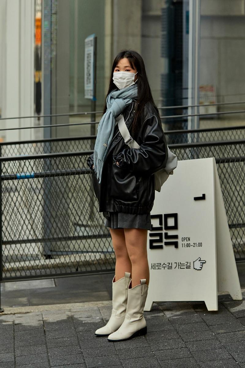 January-2021-Seoul-Street-Fashion-Womens-Style-16.jpg