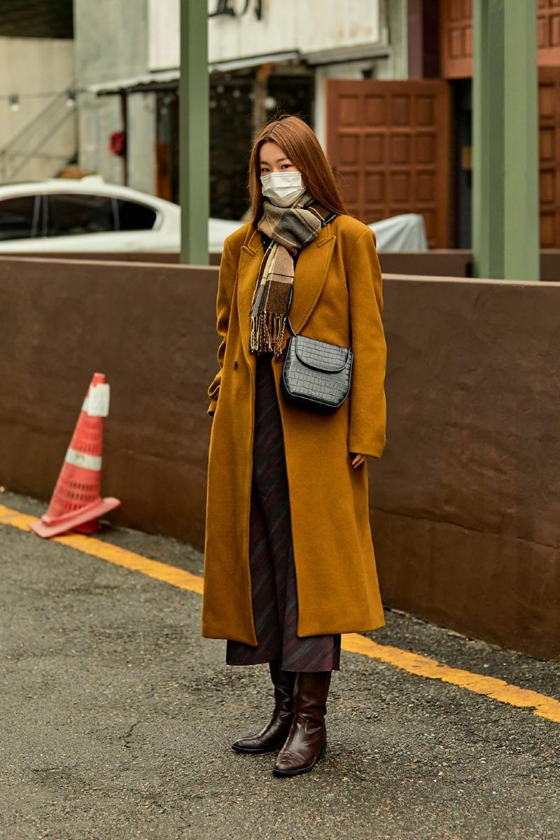 January-2021-Seoul-Street-Fashion-Womens-Style-29.jpg