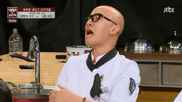 OB2K1xDd1UIeCwG.gif