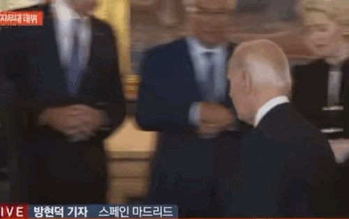 HAwW1656476325_1225343285.gif