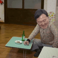 술상 뒤엎는 굥 gif.gif